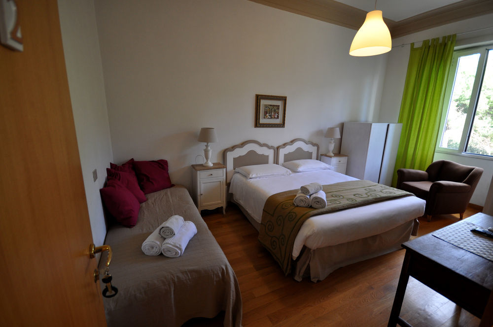 Le Suites Di Tevere Home Rome Extérieur photo
