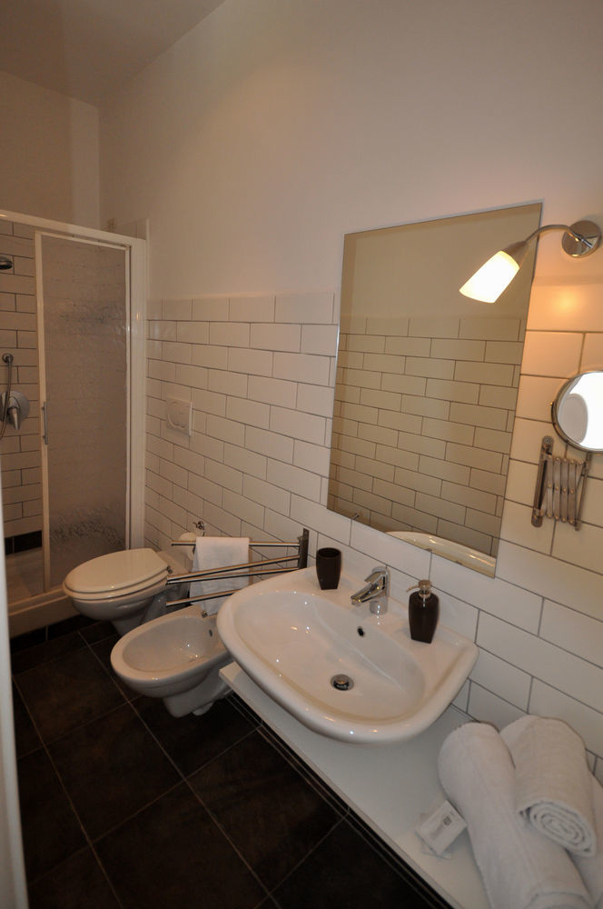 Le Suites Di Tevere Home Rome Extérieur photo