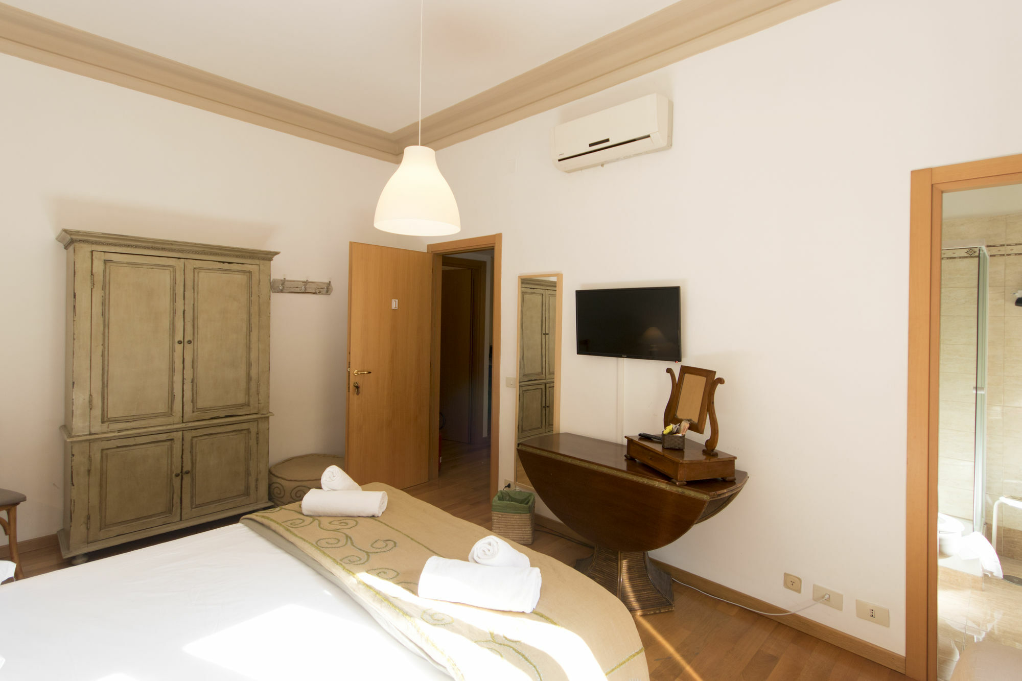 Le Suites Di Tevere Home Rome Extérieur photo